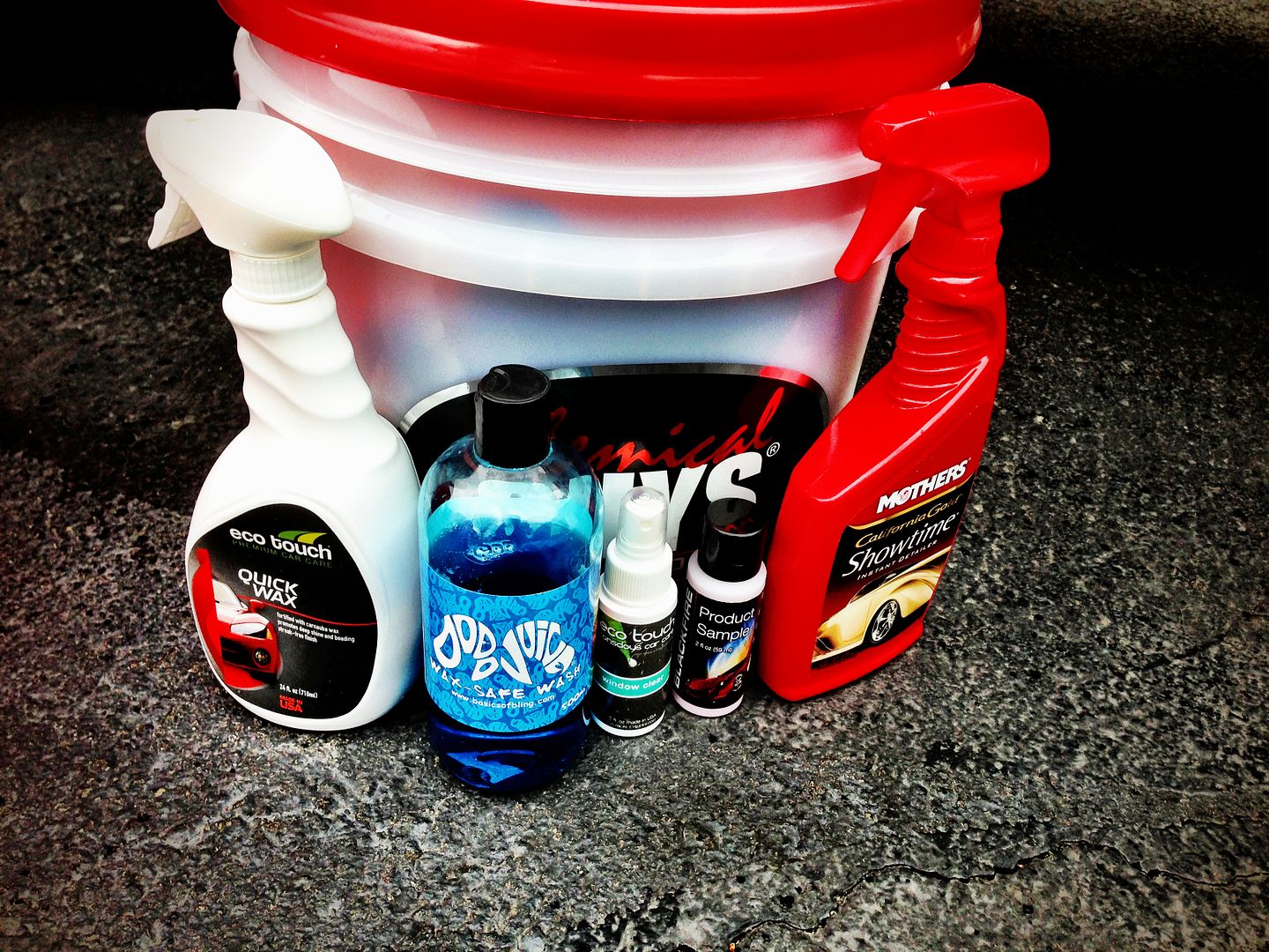 SON1C Synopsis 36 Blackfire Total Eclipse Tire Gel Review and